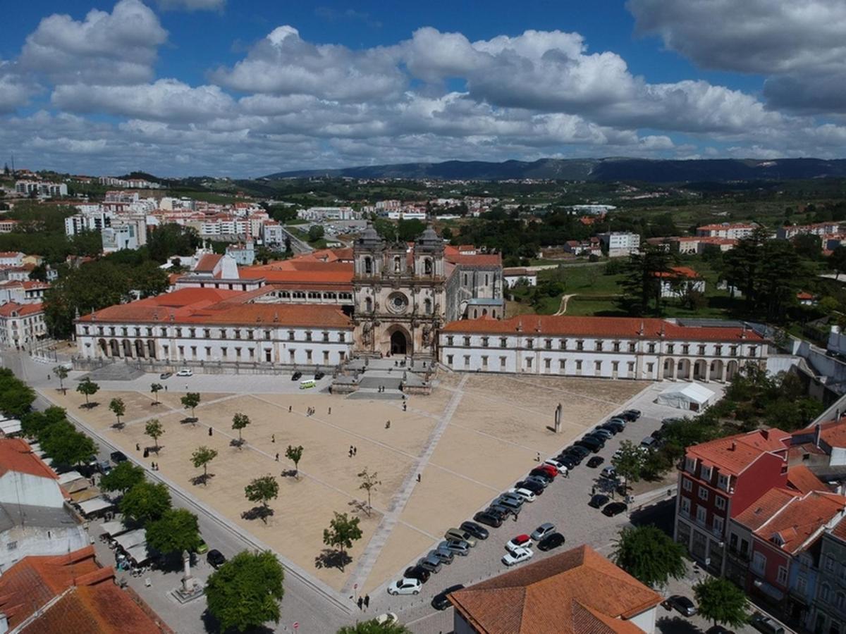 Quartos Confortaveis Em Casa Proximo Ao Mosteiro Batalha Kültér fotó